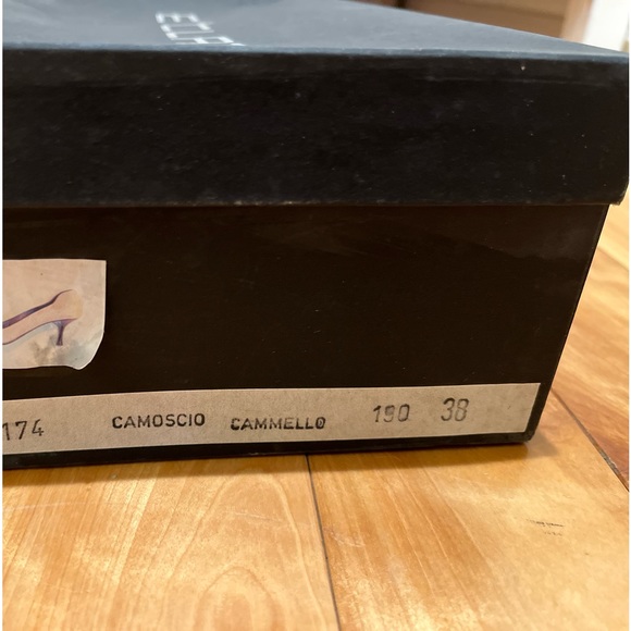 Size 38 US 7/7.5 E’Clat leather stilettos in gorgeous mauve colour, metal heel - Picture 6 of 8